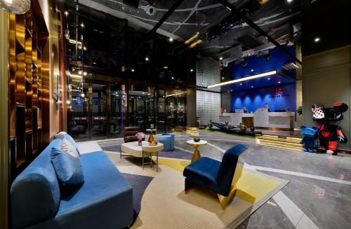 Imagen general del Hotel R Royalss, Yulin Yuxing Square. Foto 13