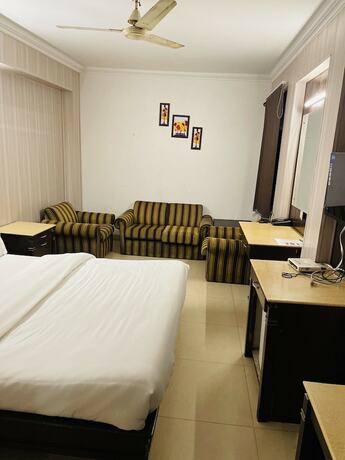Imagen general del Hotel R S Residency. Foto 1