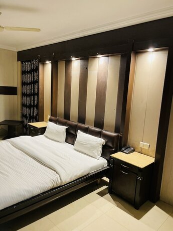 Imagen general del Hotel R S Residency. Foto 5