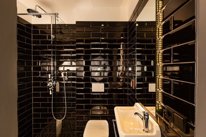 Imagen de la habitación del Hotel R13 - A Townhouse. Foto 10