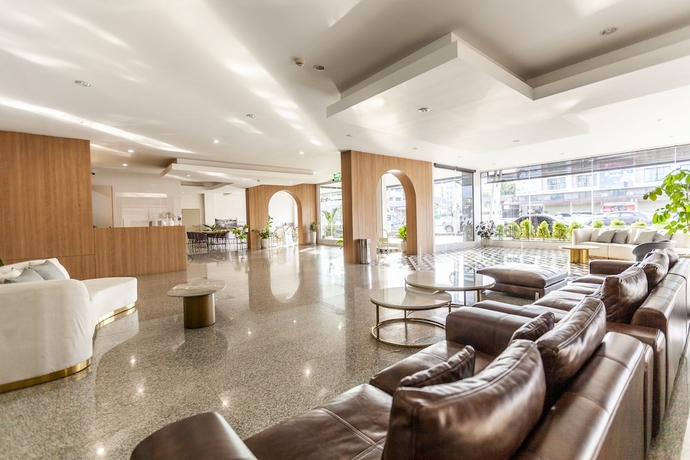 Imagen de los interiores del Hotel R2 Chiangmai. Foto 16