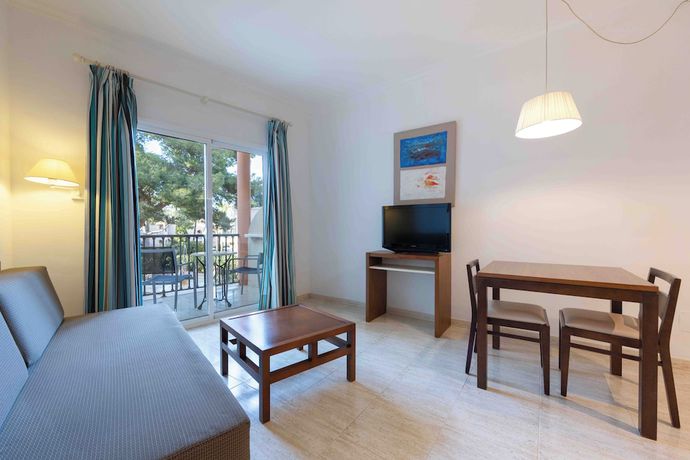 Imagen de la habitación del Hotel R2 Lago Playa Park. Foto 7