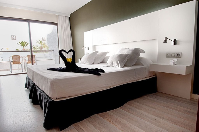 Imagen de la habitación del Hotel R2 Romantic Fantasia Dreams and Suites – Adults Only - All Inclusive. Foto 9