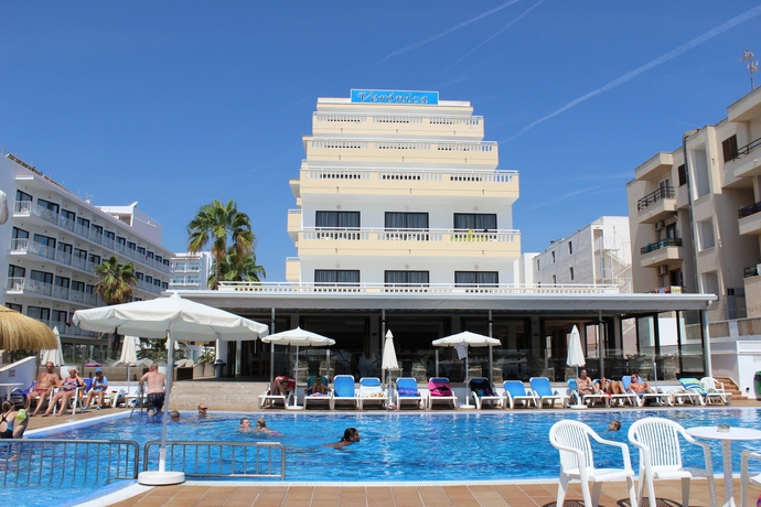 Imagen de la piscina del Hotel R2 Verónica. Foto 16