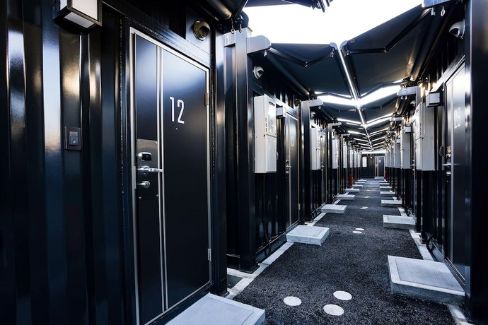 Imagen de los exteriores del Hotel R9 The Yard Yuki. Foto 11