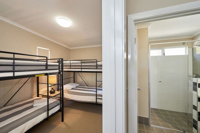 Imagen de la habitación del Hotel RAC Cervantes Holiday Park. Foto 8