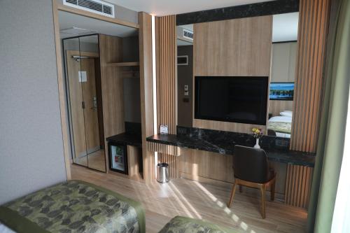 Imagen de la habitación del Hotel RADAR HOTEL. Foto 8