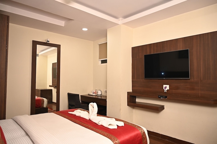 Imagen de la habitación del Hotel RADIANCE COURTYARD. Foto 3