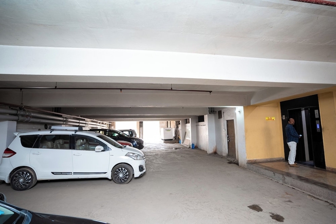 Imagen general del Hotel RADIANCE COURTYARD. Foto 1