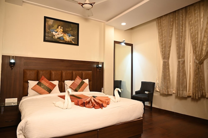 Imagen de la habitación del Hotel RADIANCE COURTYARD. Foto 8