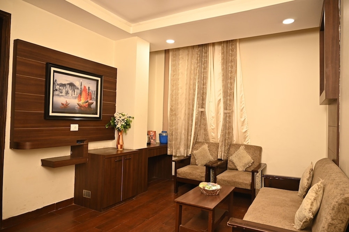 Imagen de la habitación del Hotel RADIANCE COURTYARD. Foto 15