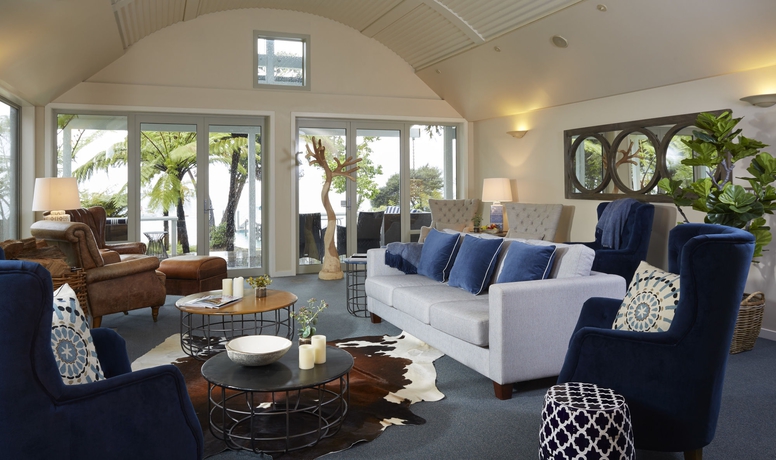 Imagen de los interiores del Hotel RAETIHI LODGE. Foto 11