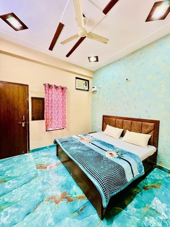Imagen de la habitación del Hotel RAGHAV DHAM, Mathura. Foto 2