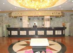 Imagen de los interiores del Hotel RAILWAY. Foto 7
