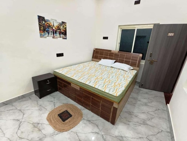 Imagen de la habitación del Hotel RAINBOW INN, Varanasi. Foto 5