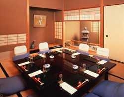 Imagen del bar/restaurante del Hotel RAMADA, Osaka. Foto 4