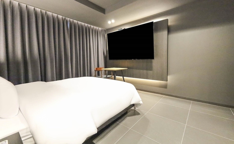 Imagen de la habitación del Hotel RAMPART HOTEL. Foto 11