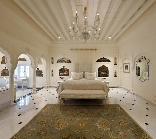 Imagen de la habitación del Hotel RAN BAAS The Palace. Foto 11