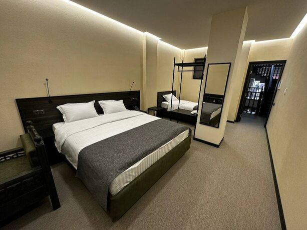 Imagen de la habitación del Hotel RASODA AND RESTAURANT. Foto 14
