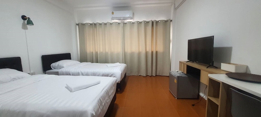 Imagen de la habitación del Hotel RATANASIRI HOTEL. Foto 4