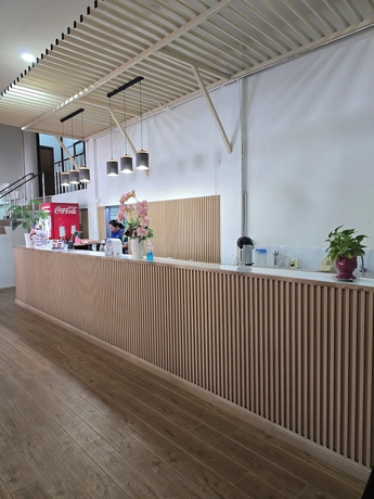 Imagen de los interiores del Hotel RATANASIRI HOTEL. Foto 14