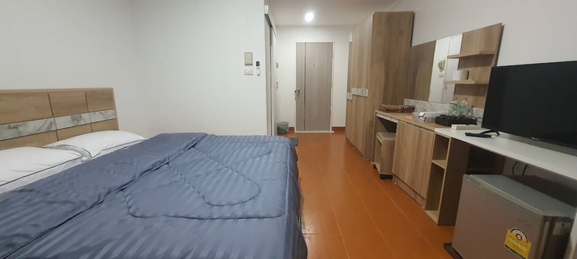 Imagen de la habitación del Hotel RATANASIRI HOTEL. Foto 8