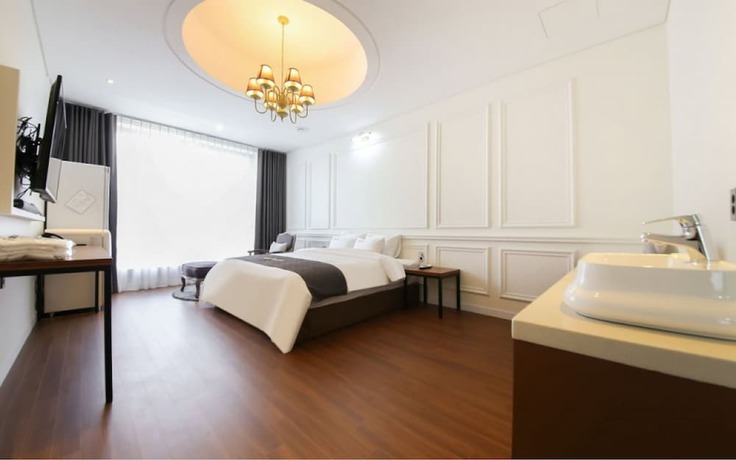 Imagen de la habitación del Hotel RAUM. Foto 15