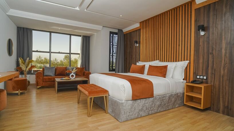 Imagen de la habitación del Hotel RAZANE. Foto 16