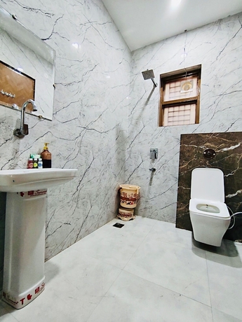 Imagen de la habitación del Hotel RB Inn. Foto 9