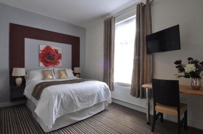 Imagen de la habitación del Hotel RBS. Foto 4