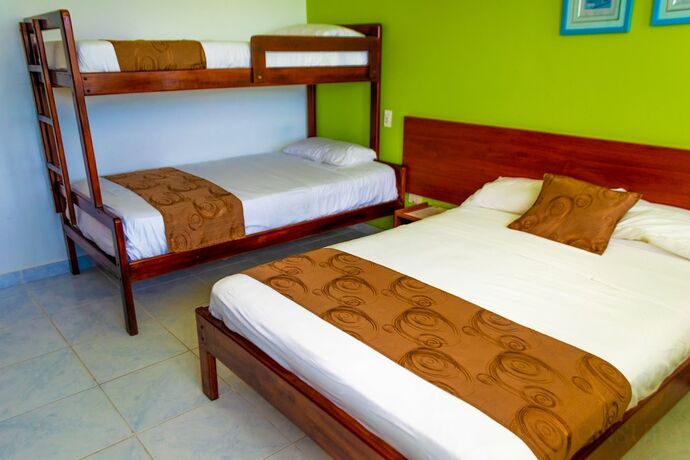 Imagen de la habitación del Hotel RC Tonsupa. Foto 19