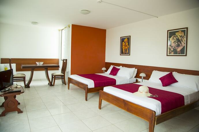 Imagen de la habitación del Hotel RC Tonsupa. Foto 20