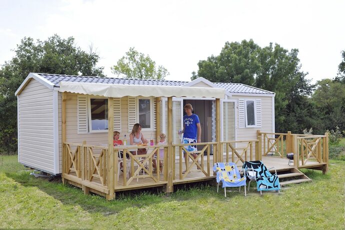 Imagen de la habitación del Hotel RCN Camping La ferme du Latois. Foto 19