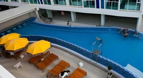 Imagen general del Hotel R-Con Blue Ocean. Foto 17