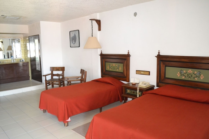 Imagen de la habitación del Hotel REAL HOTEL, Tecom&aacute;n. Foto 12