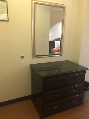 Imagen de la habitación del Hotel REAL INN de Tijuana. Foto 13