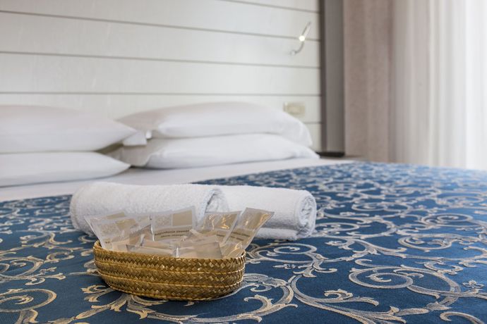 Imagen de la habitación del Hotel RECORD, Riccione. Foto 3