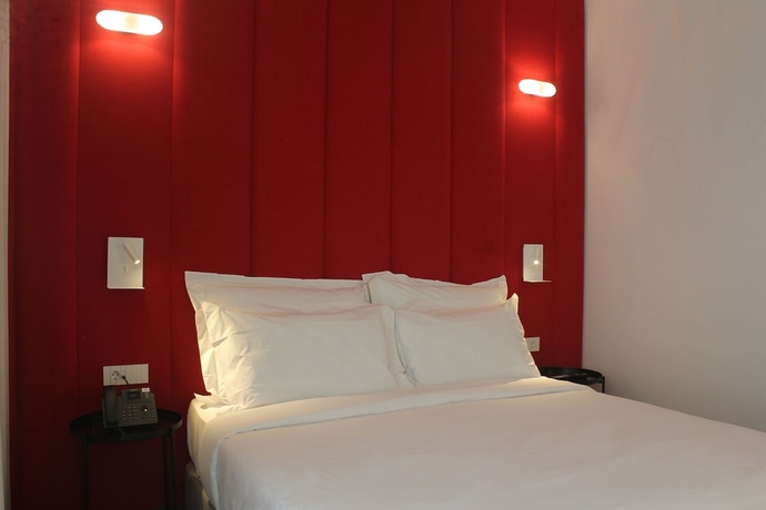 Imagen de la habitación del Hotel REDNYX. Foto 3