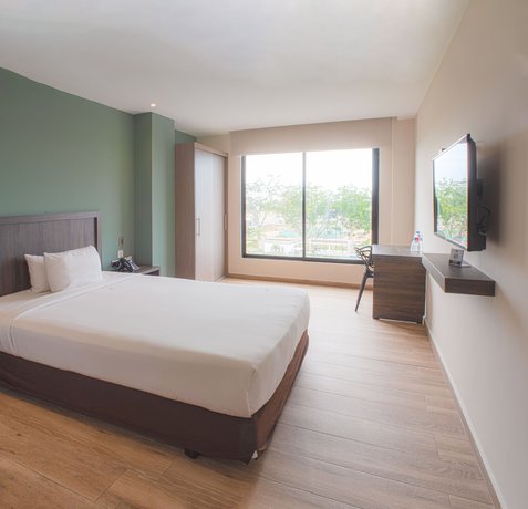 Imagen de la habitación del Hotel REEC Machala by Oro Verdes. Foto 8