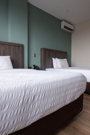 Imagen de la habitación del Hotel REEC Machala by Oro Verdes. Foto 13