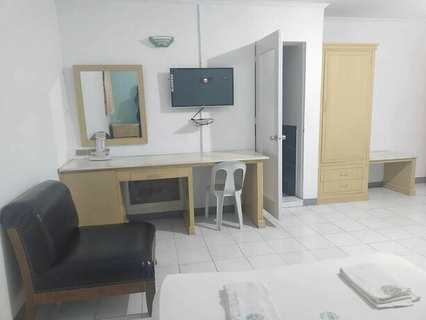 Imagen de la habitación del Hotel REGENCY PLAZA TOURIST INN. Foto 9