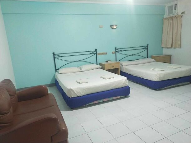 Imagen de la habitación del Hotel REGENCY PLAZA TOURIST INN. Foto 12