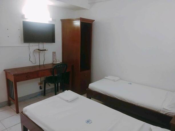 Imagen de la habitación del Hotel REGENCY PLAZA TOURIST INN. Foto 13