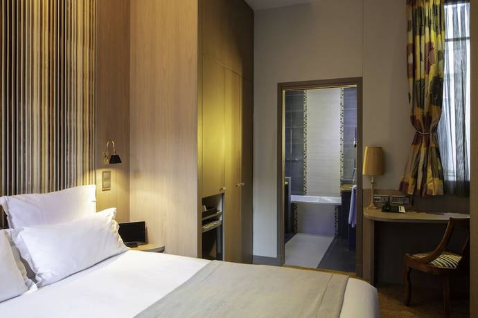 Imagen de la habitación del Hotel REGENT`S GARDEN. Foto 3