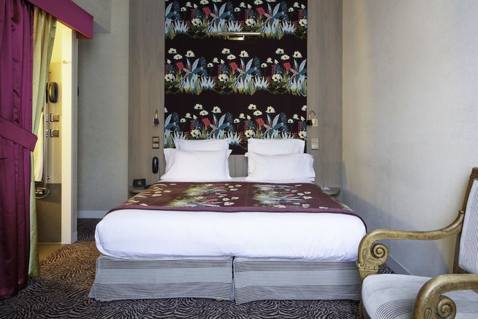 Imagen de la habitación del Hotel REGENT`S GARDEN. Foto 4