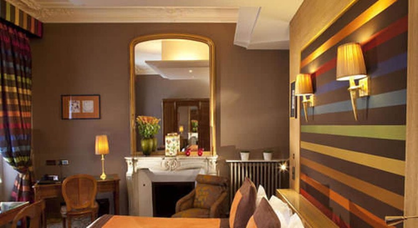 Imagen de la habitación del Hotel REGENT`S GARDEN. Foto 14