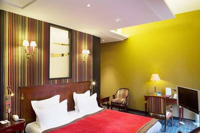 Imagen de la habitación del Hotel REGENT`S GARDEN. Foto 15