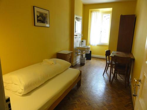 Imagen de la habitación del Hotel REGINA (EIGER VIEW - SHARE FACILITIES). Foto 7