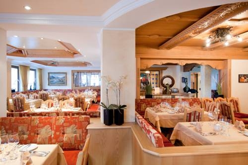 Imagen general del Hotel REGINA, S&ouml;lden. Foto 3