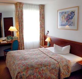 Imagen de la habitación del Hotel REGIOHOTEL Leipzig West. Foto 2